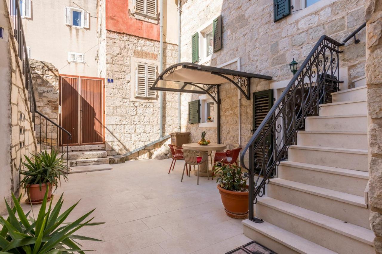Apartments&Rooms Villa Erede Spalato Esterno foto