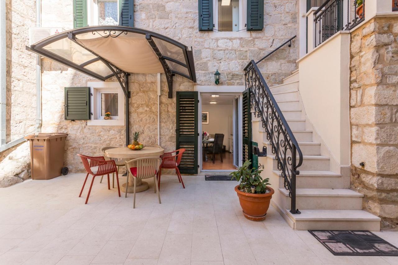 Apartments&Rooms Villa Erede Spalato Esterno foto
