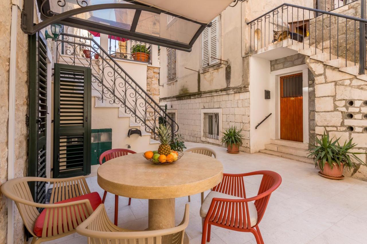 Apartments&Rooms Villa Erede Spalato Esterno foto